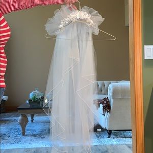 Beaded tulle veil